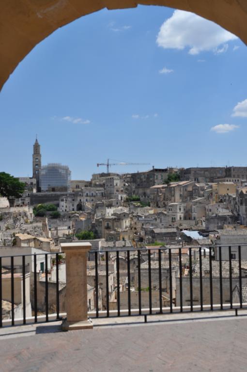 La Specchia Acomodação com café da manhã Matera Exterior foto